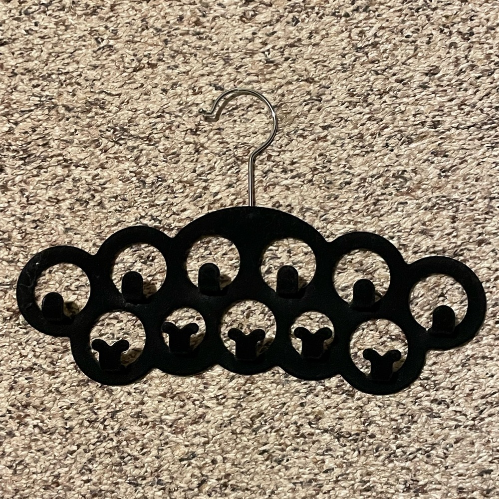 Necklace/Jewelry hanger